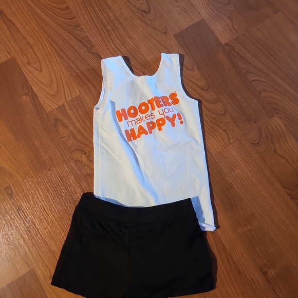 Hooter's uniform set top xxs and shorts xxxs - Picture 10 of 11